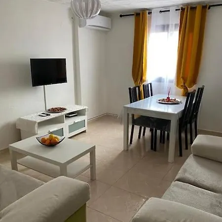 Celia Apartment