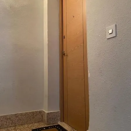 Celia Apartment Algemesi