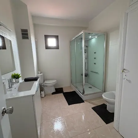 Celia Apartment